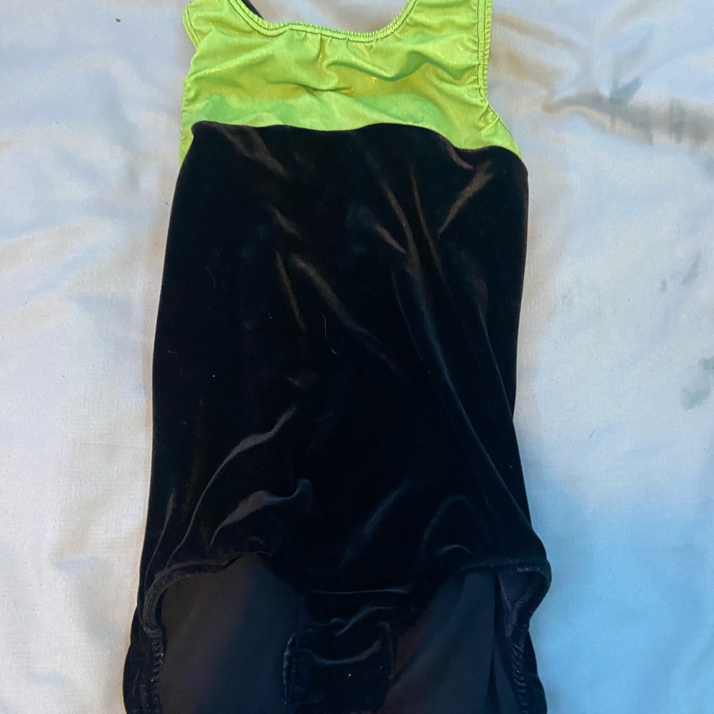gymnastics leo